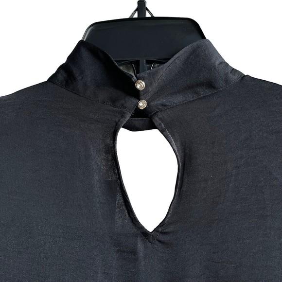 Thalia Sodi Choker Top Black Woven Long Sleeves Blouse Size M NWT Keyhole Button - Picture 7 of 9